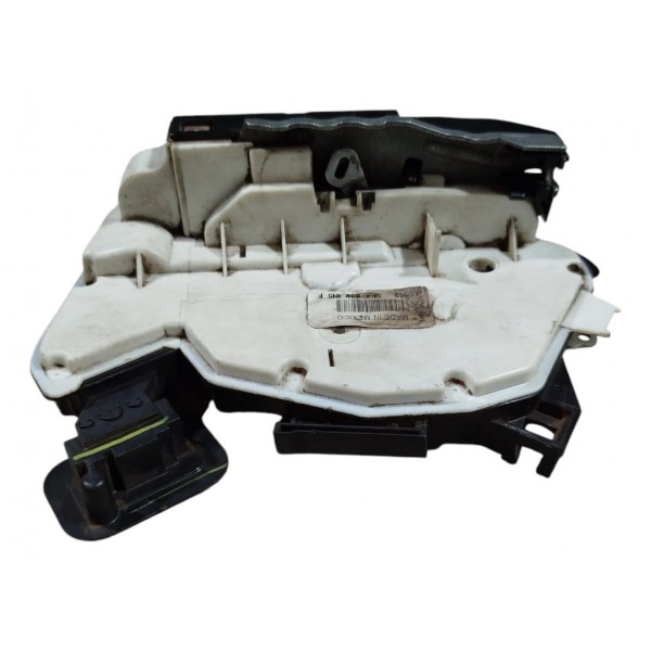 Fechadura Porta Traseira Esquerda Jetta 2011\2018 5k4839015f