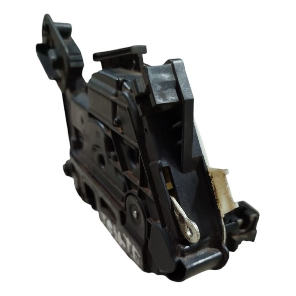 Fechadura Porta Traseira Esquerda Jetta 2011\2018 5k4839015f
