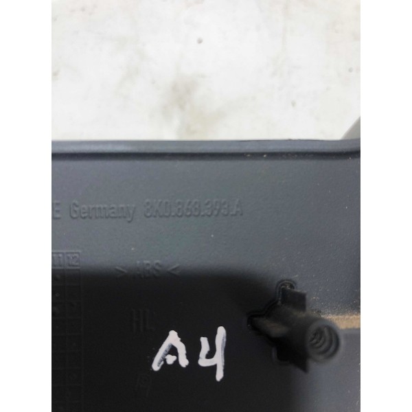 Botão Moldura Vidro Traseiro Esquerdo Audi A4