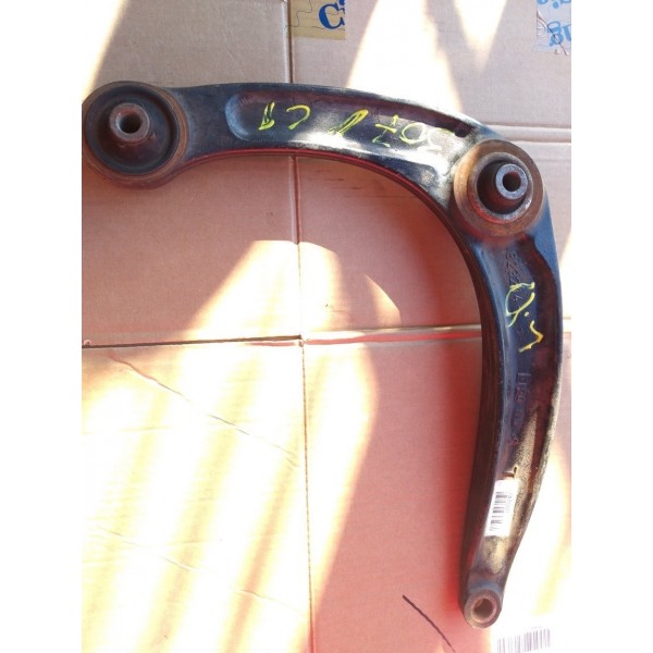Bandeja  L.direito Peugeot 307 C4