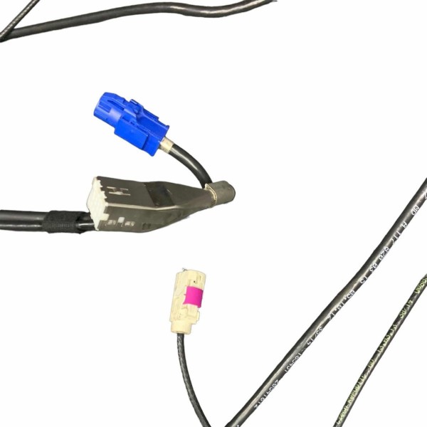 Moldura Entrada Usb Mercedes A250 2014 2015 2016