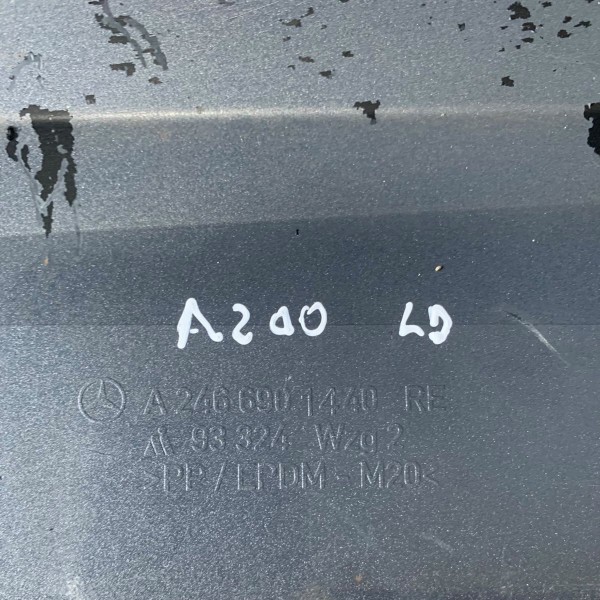 Spoiler Lateral Direito Mercedes A200 2014 2015 2016