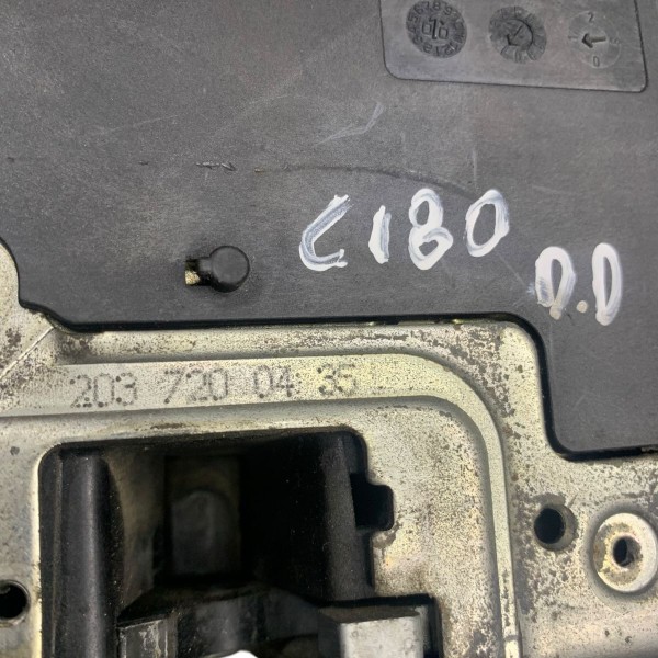 Fechadura Porta Diant Direita Mercedes C180 2002 2003