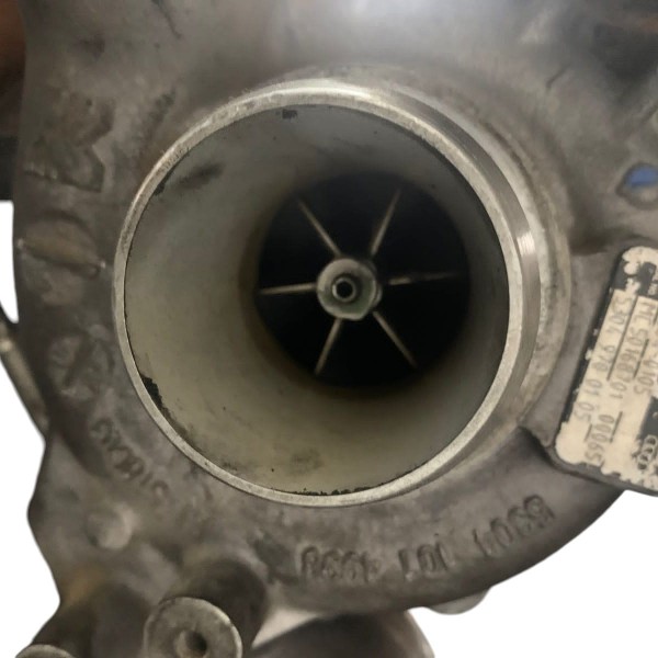 Turbina Volkswagen Amarok 2.0 Biturbo 2011 2012 03l145715a