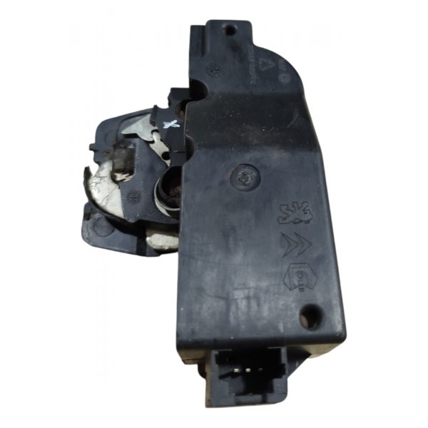 Fechadura Tampa Traseira Peugeot 307 2007 A 2010 Detalhe