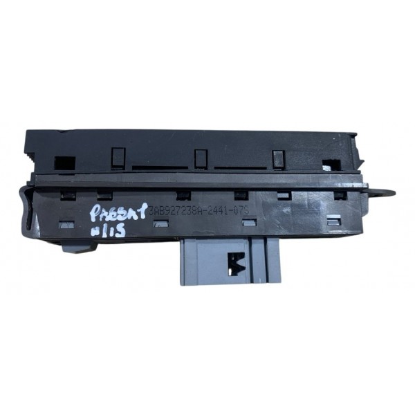Botao Sensor Estacionamento Vw Passat 2011 A 2015 Original