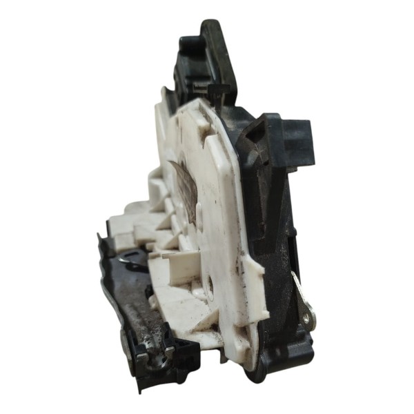 Fechadura Porta Traseira Direita Vw Jetta 2013 A 2018 Orig