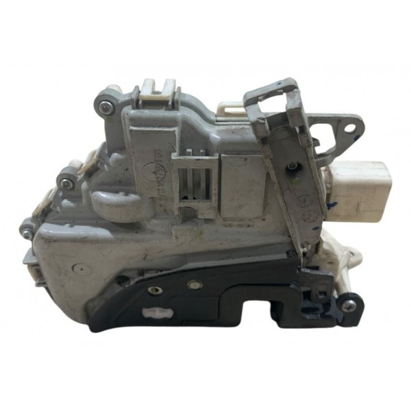 Fechadura Porta Dianteira Esquerda Audi A4 2009 A 2016