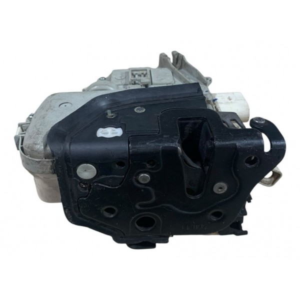 Fechadura Porta Dianteira Esquerda Audi A4 2009 A 2016