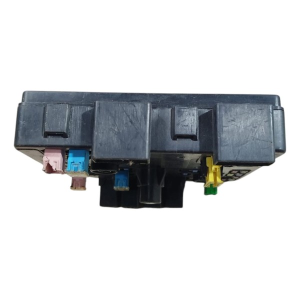 Caixa De Fusiveis Rele Captiva 2.4 2008 A 2012 22745851