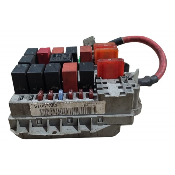Caixa Fusivel Fiat Bravo 1.8 Etorq 2011 A 2016 51857360