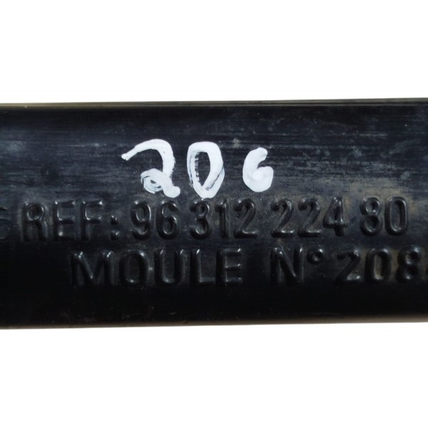 Duto Filtro De Ar Peugeot 206 2001 Á 2010 9631222480