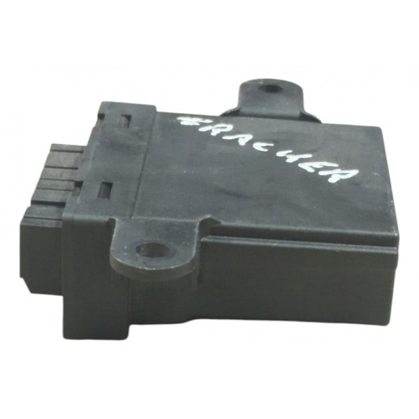 Sensor Estacionamento Tracker Premier 1.2 2020 A 2024